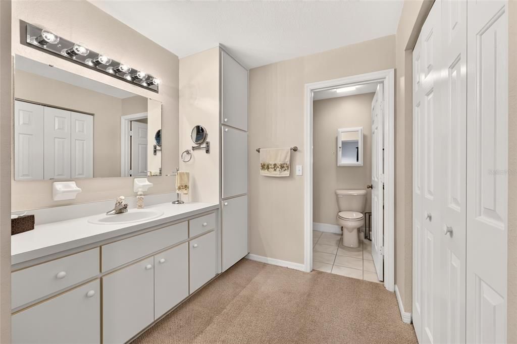 For Sale: $229,000 (2 beds, 2 baths, 1416 Square Feet)