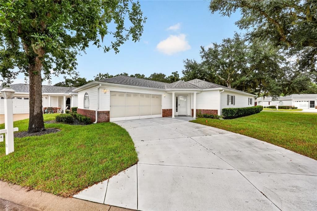 For Sale: $229,000 (2 beds, 2 baths, 1416 Square Feet)