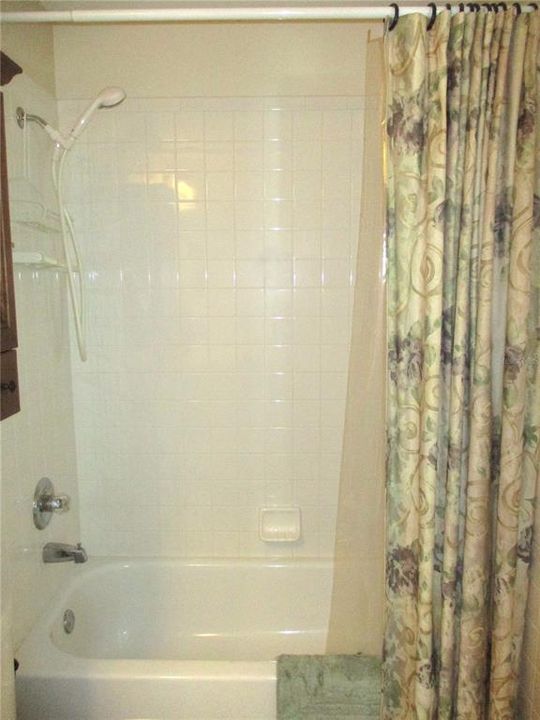 For Sale: $229,000 (2 beds, 2 baths, 1416 Square Feet)