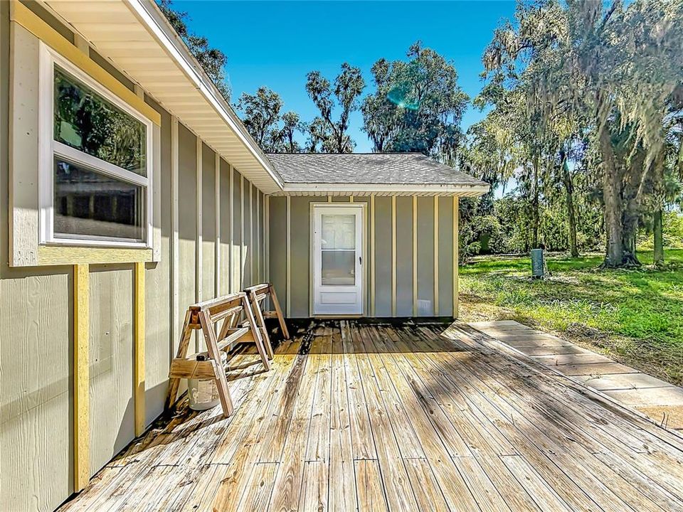 For Sale: $225,000 (3 beds, 2 baths, 1250 Square Feet)