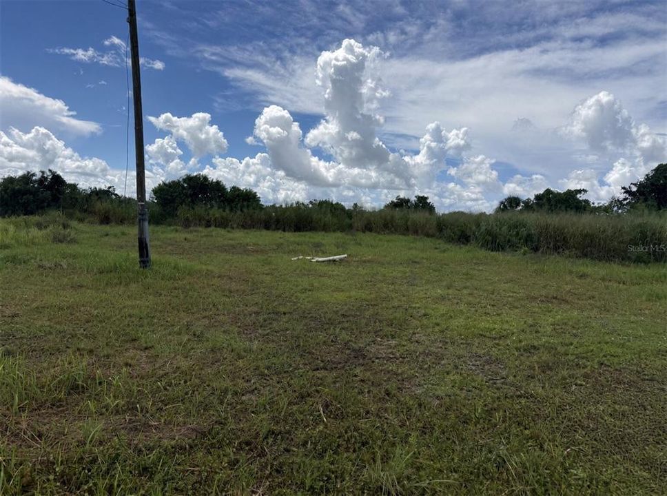 For Sale: $649,000 (1.18 acres)