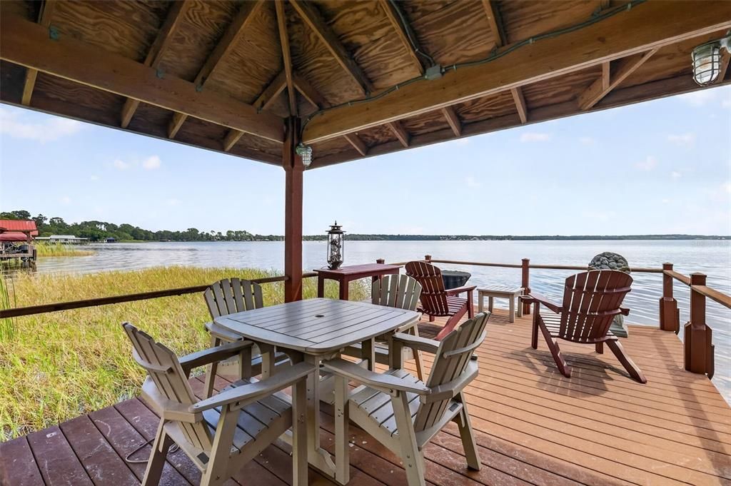 En Venta: $1,200,000 (4 camas, 3 baños, 3091 Pies cuadrados)