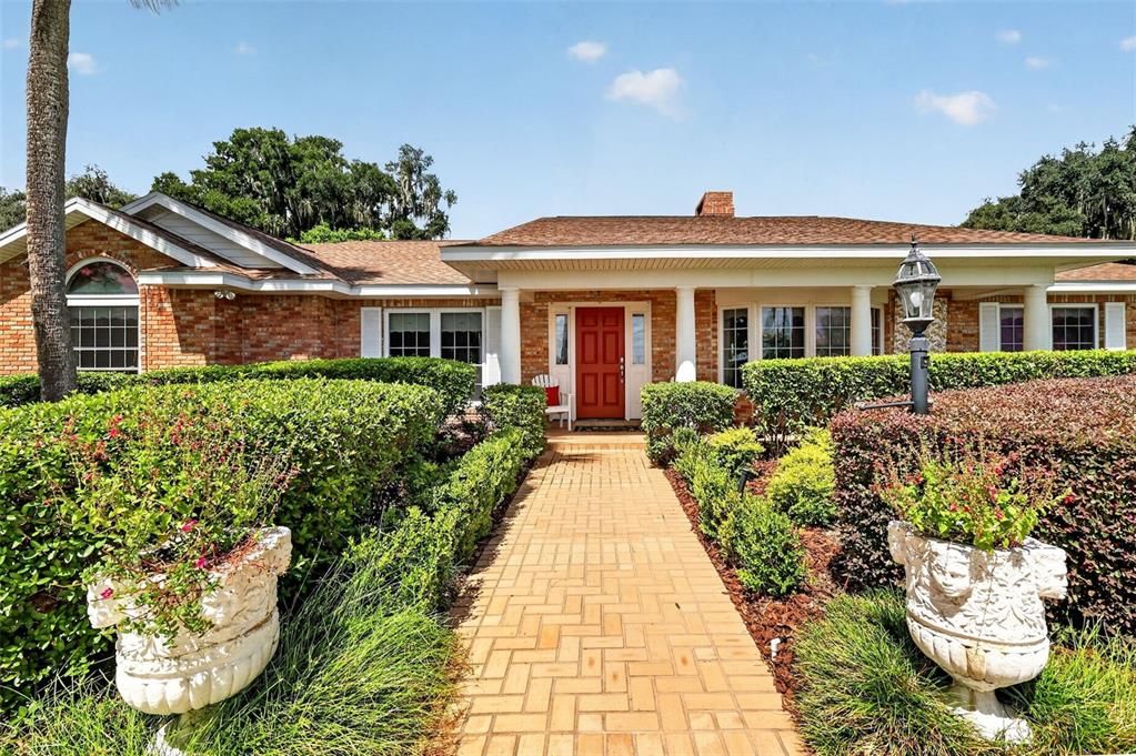 En Venta: $1,200,000 (4 camas, 3 baños, 3091 Pies cuadrados)