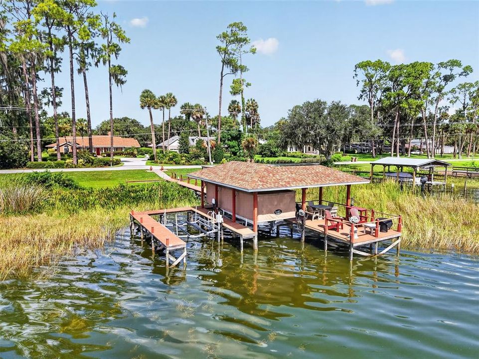 En Venta: $1,200,000 (4 camas, 3 baños, 3091 Pies cuadrados)