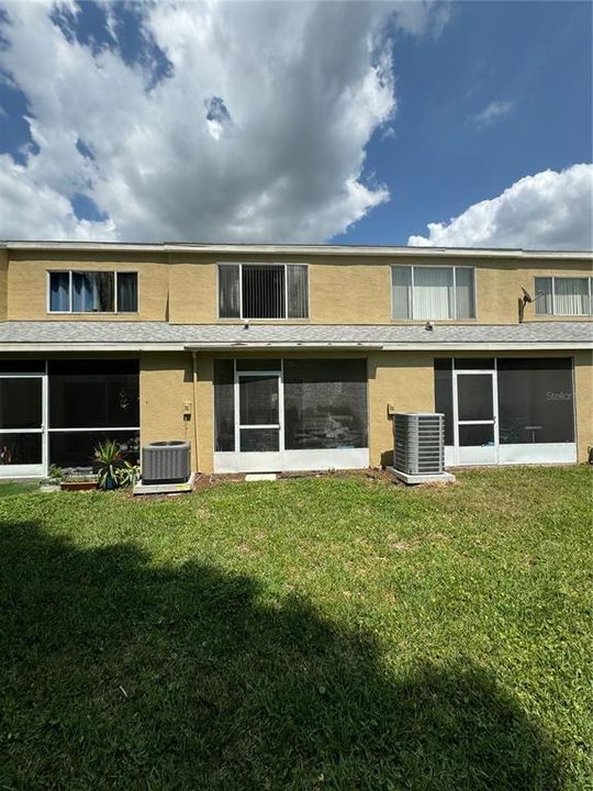 For Rent: $1,995 (2 beds, 1 baths, 1152 Square Feet)