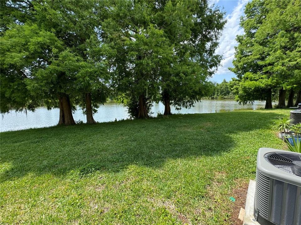 For Rent: $1,995 (2 beds, 1 baths, 1152 Square Feet)