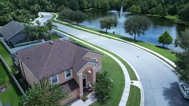 En Venta: $615,000 (4 camas, 2 baños, 2878 Pies cuadrados)