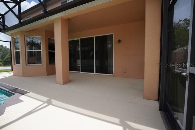 En Venta: $615,000 (4 camas, 2 baños, 2878 Pies cuadrados)