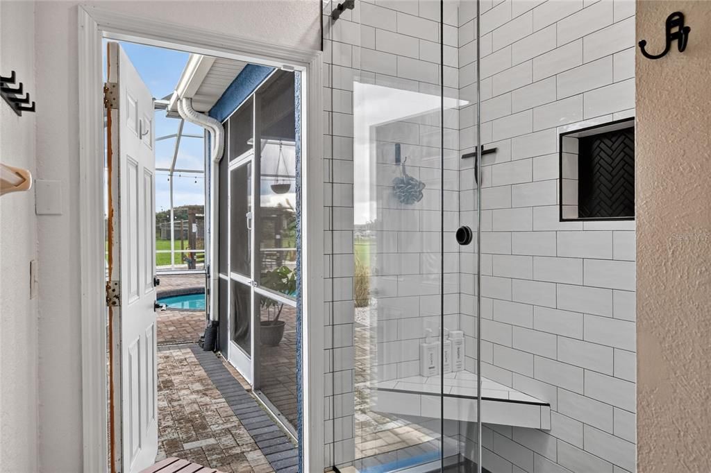 For Sale: $500,000 (4 beds, 2 baths, 2018 Square Feet)