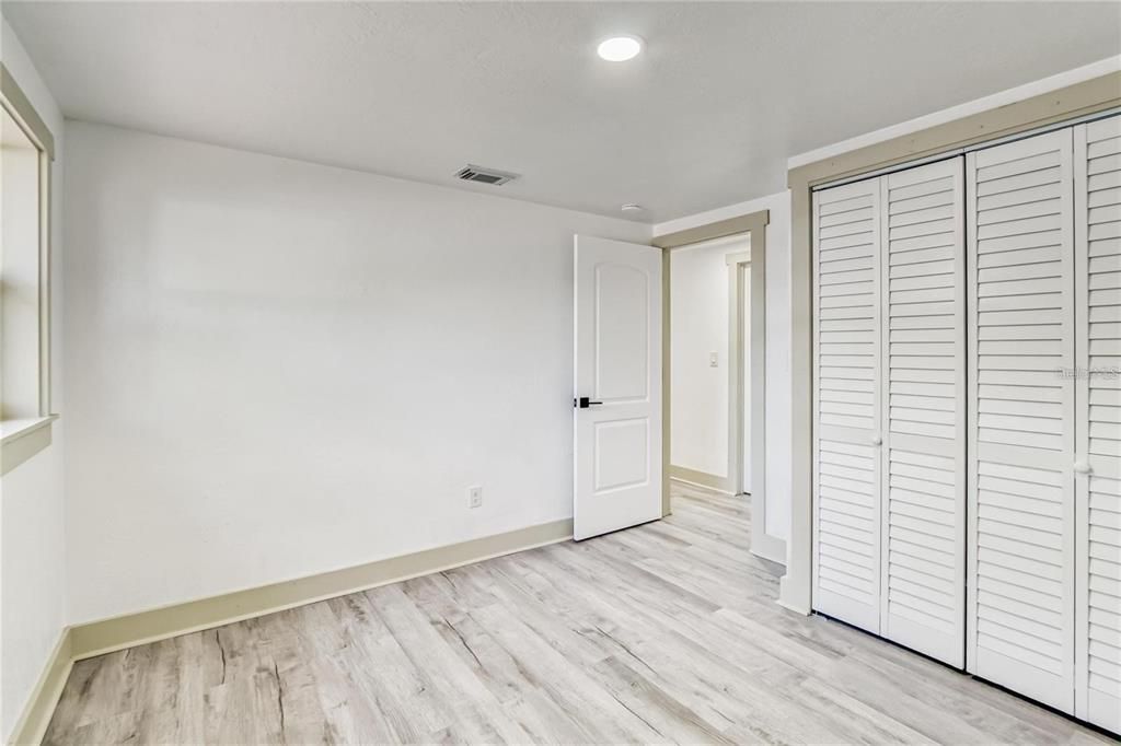 For Rent: $2,000 (3 beds, 2 baths, 1150 Square Feet)