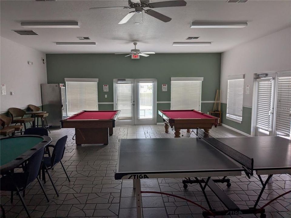 For Sale: $62,900 (1 beds, 1 baths, 467 Square Feet)