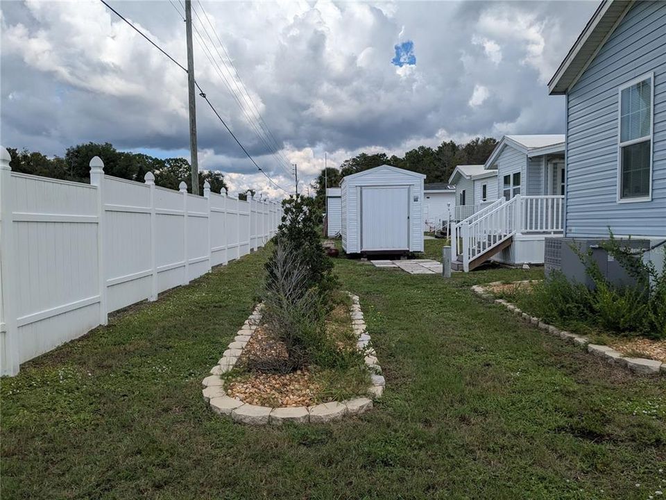 For Sale: $62,900 (1 beds, 1 baths, 467 Square Feet)