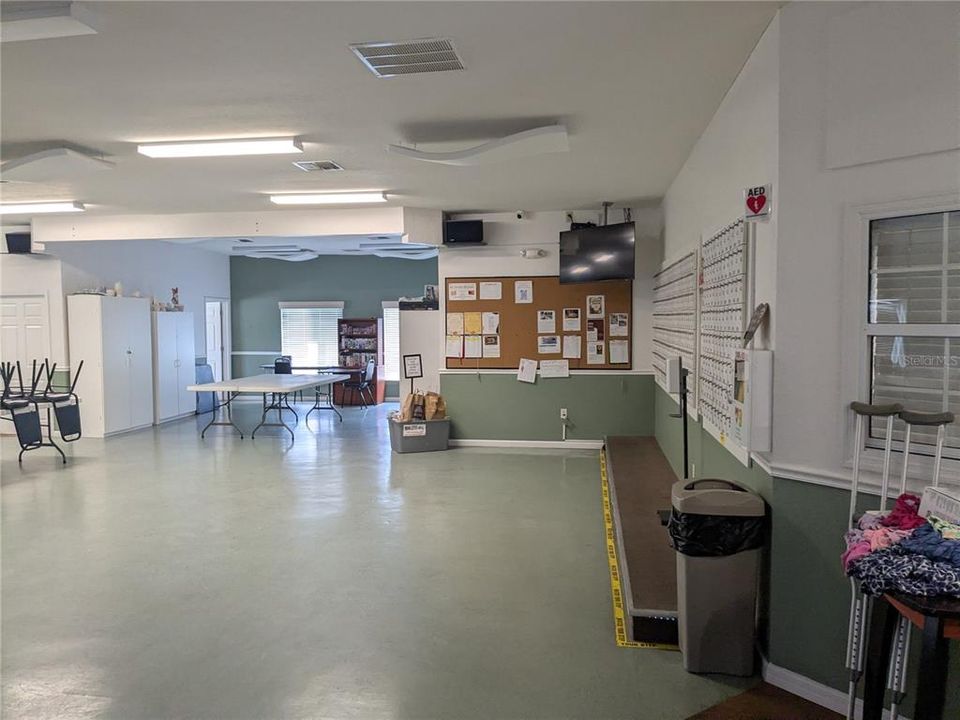 For Sale: $62,900 (1 beds, 1 baths, 467 Square Feet)