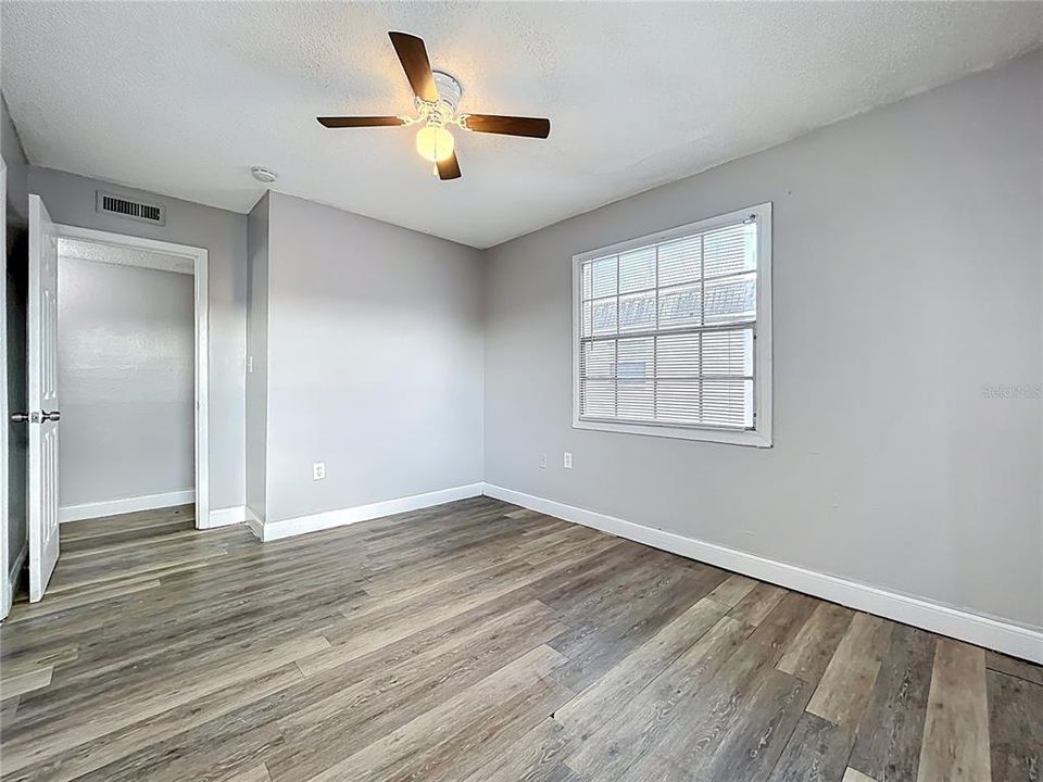 For Rent: $1,650 (3 beds, 2 baths, 1338 Square Feet)