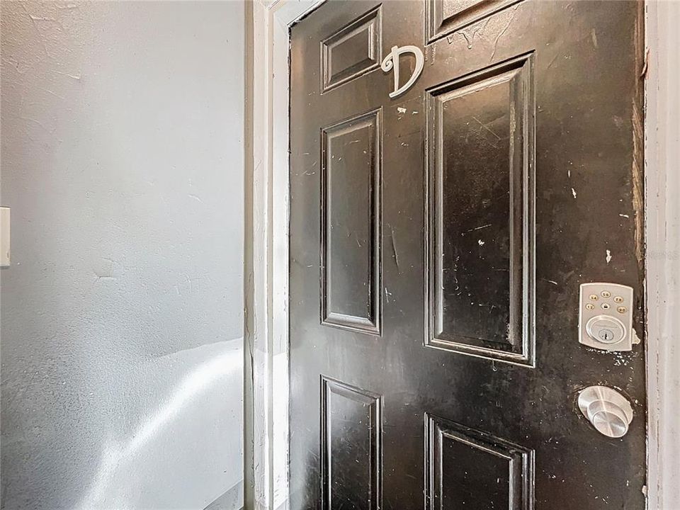 For Rent: $1,650 (3 beds, 2 baths, 1338 Square Feet)
