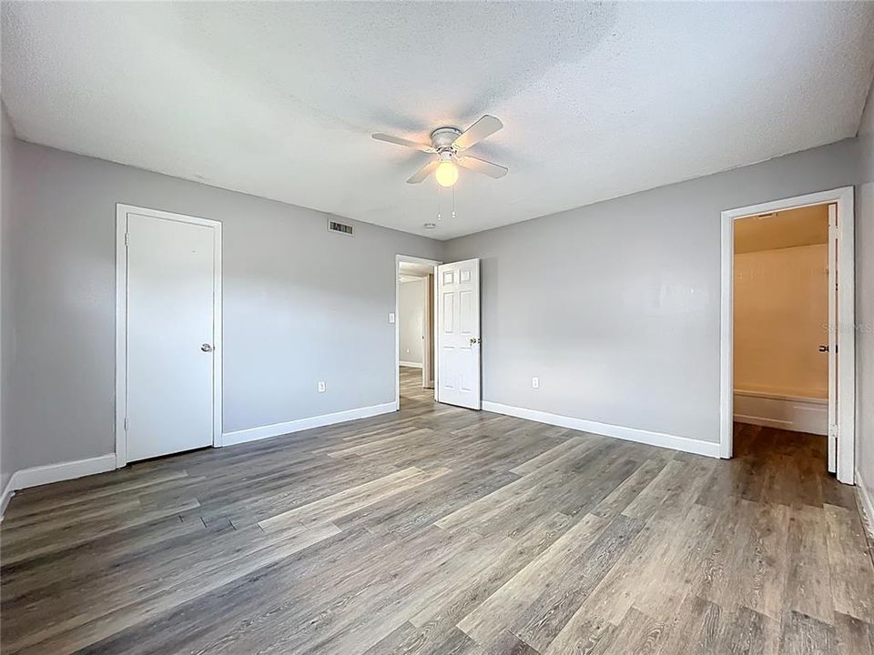 For Rent: $1,650 (3 beds, 2 baths, 1338 Square Feet)