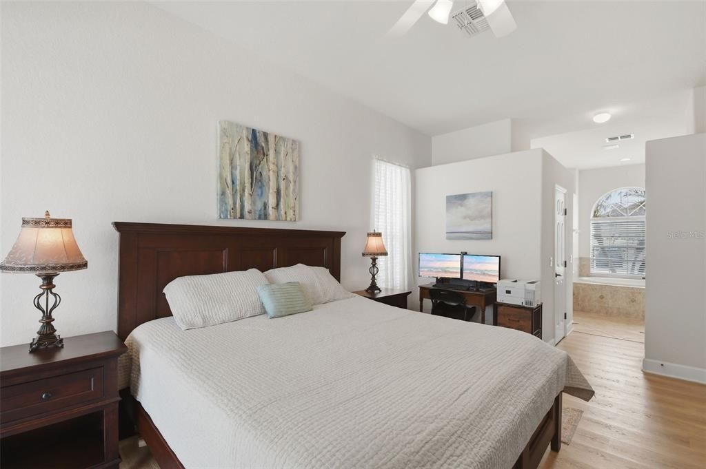 For Sale: $549,900 (4 beds, 3 baths, 2501 Square Feet)