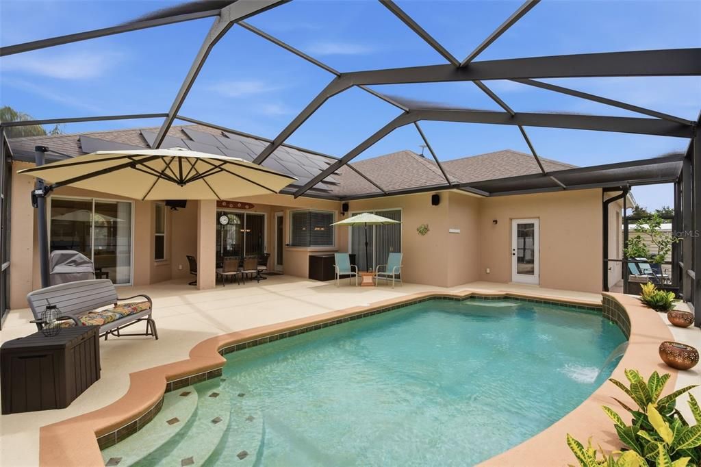 For Sale: $549,900 (4 beds, 3 baths, 2501 Square Feet)
