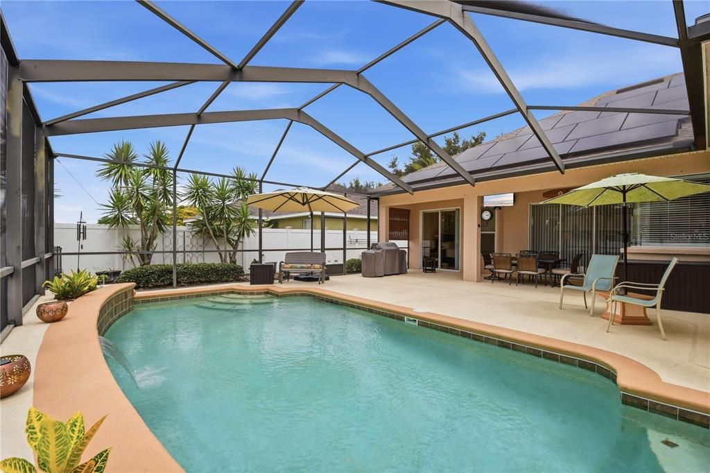 For Sale: $549,900 (4 beds, 3 baths, 2501 Square Feet)