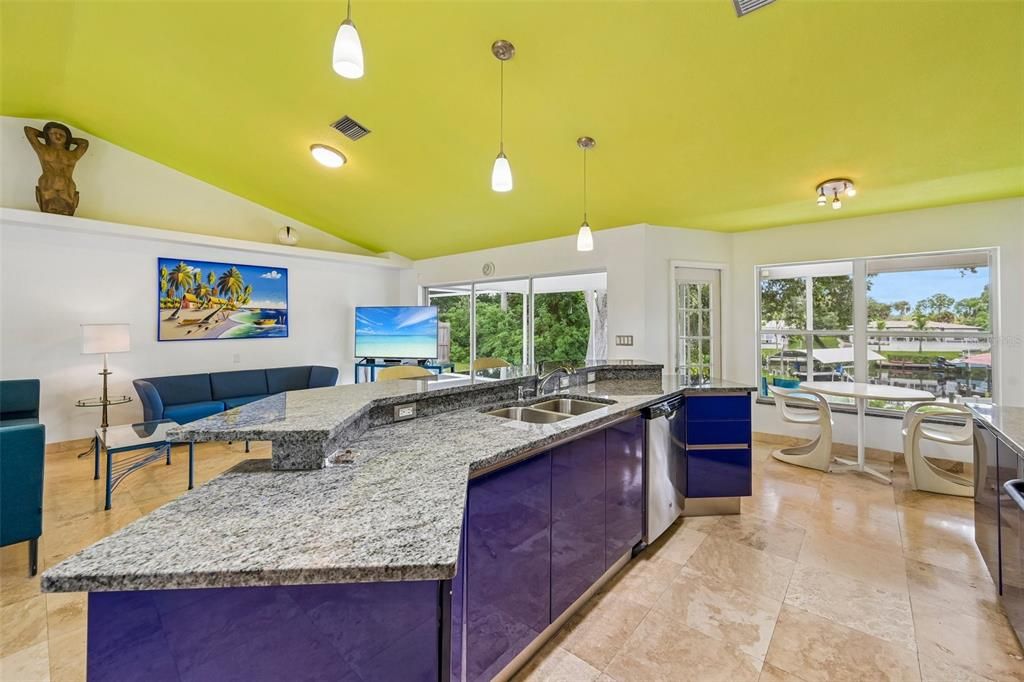 En Venta: $595,000 (3 camas, 2 baños, 1511 Pies cuadrados)
