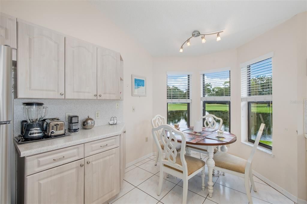 For Sale: $279,000 (2 beds, 2 baths, 1343 Square Feet)