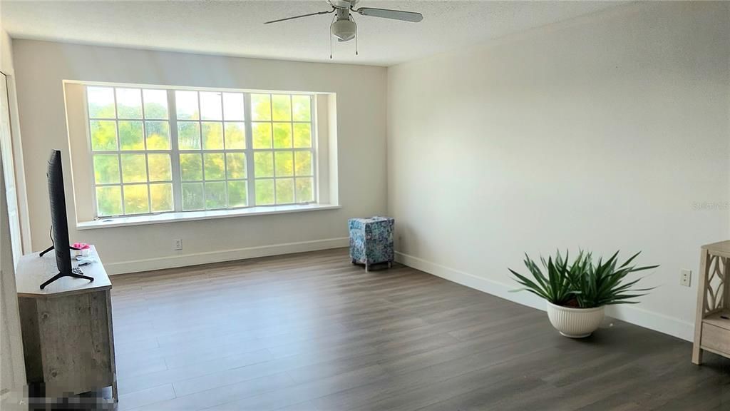 For Sale: $440,000 (4 beds, 3 baths, 2844 Square Feet)