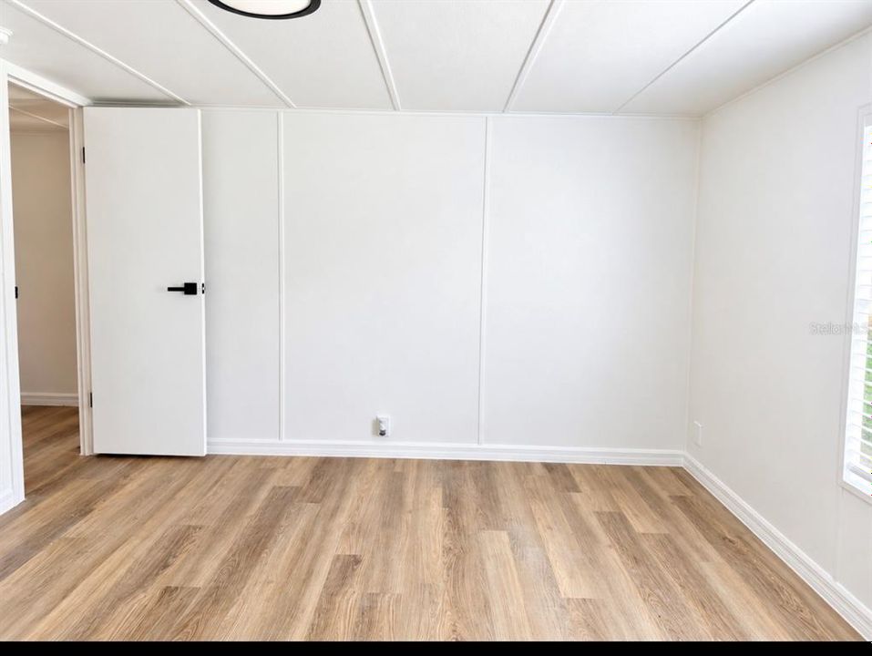 На продажу: $245,000 (4 спален, 2 ванн, 1782 Квадратных фут)