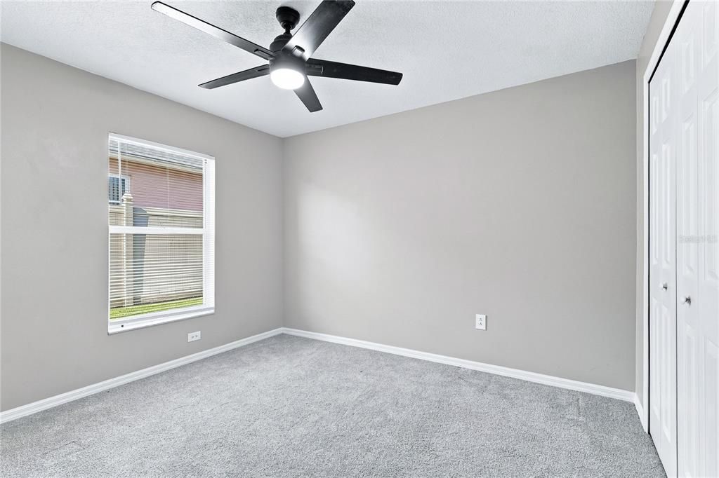 For Sale: $379,000 (3 beds, 2 baths, 1928 Square Feet)