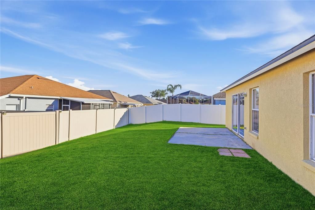 For Sale: $379,000 (3 beds, 2 baths, 1928 Square Feet)