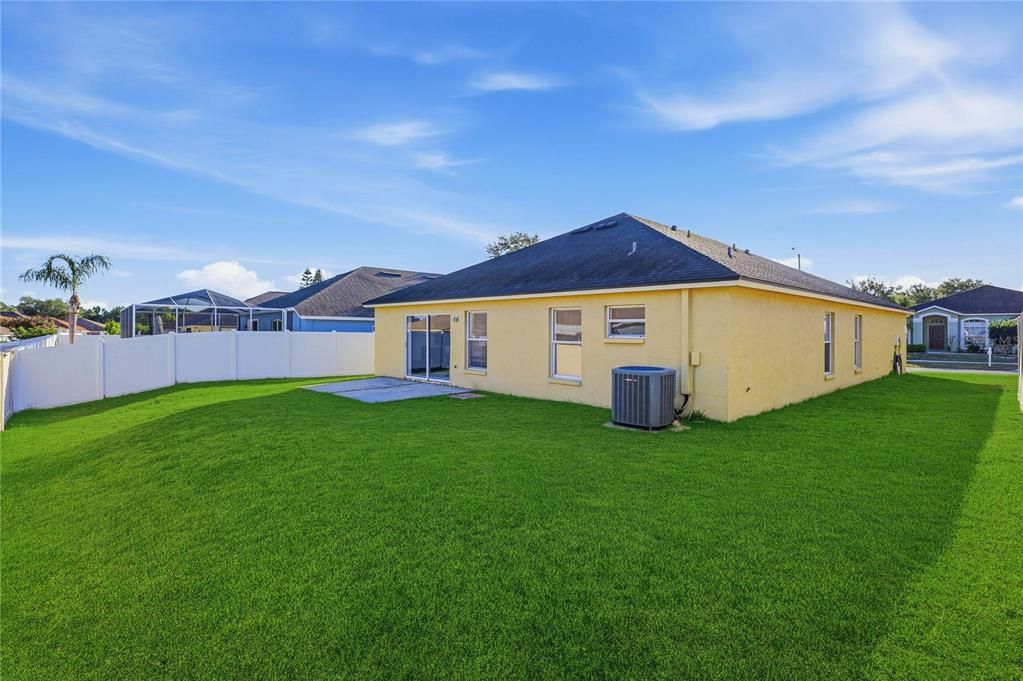 For Sale: $379,000 (3 beds, 2 baths, 1928 Square Feet)