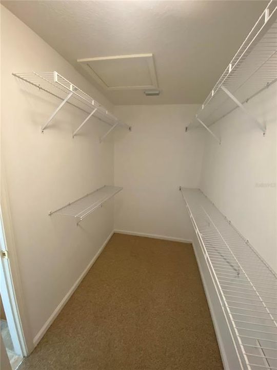 En Renta: $2,250 (3 camas, 2 baños, 1500 Pies cuadrados)