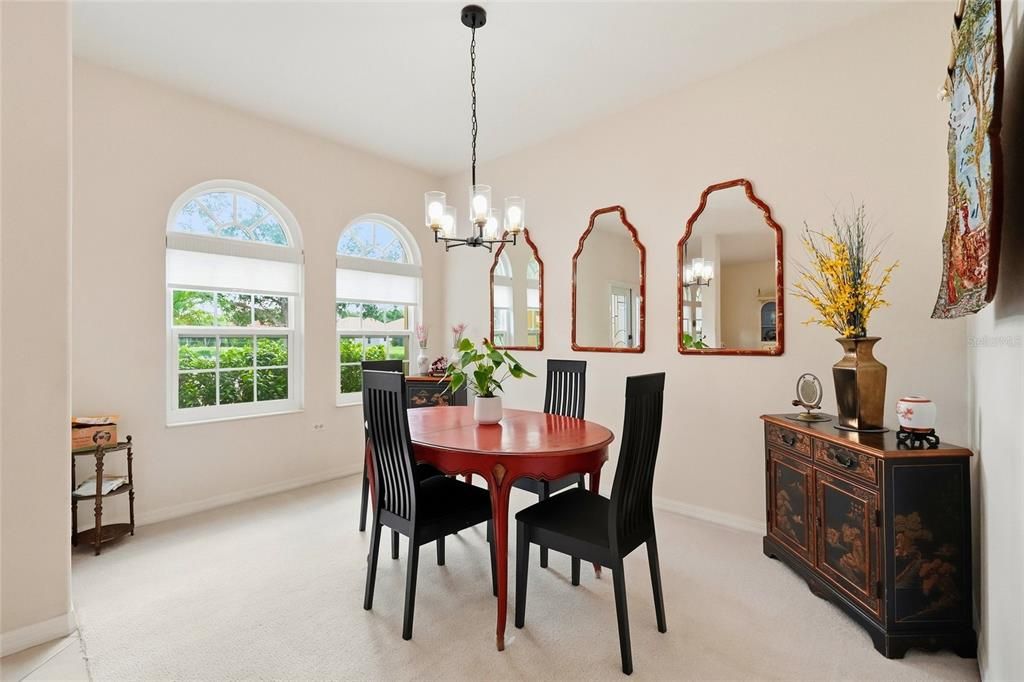 For Sale: $525,000 (4 beds, 2 baths, 2880 Square Feet)