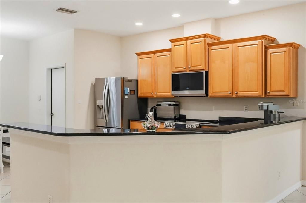 For Sale: $525,000 (4 beds, 2 baths, 2880 Square Feet)