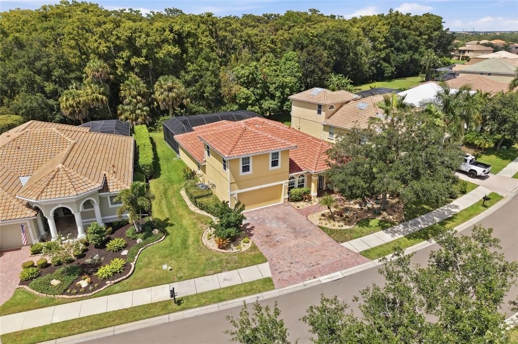 For Sale: $525,000 (4 beds, 2 baths, 2880 Square Feet)