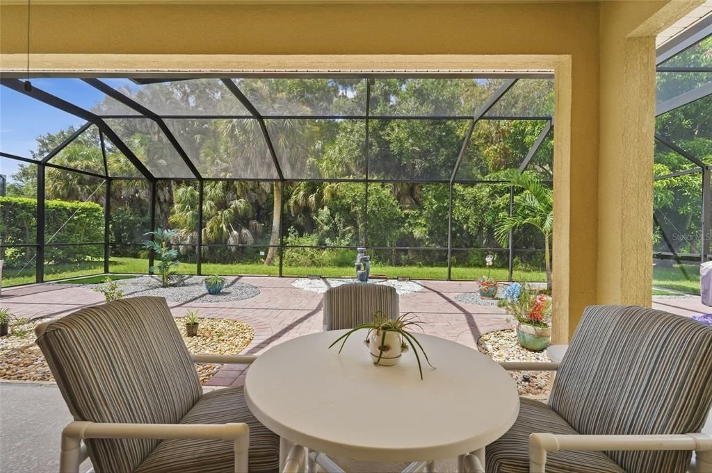 For Sale: $525,000 (4 beds, 2 baths, 2880 Square Feet)