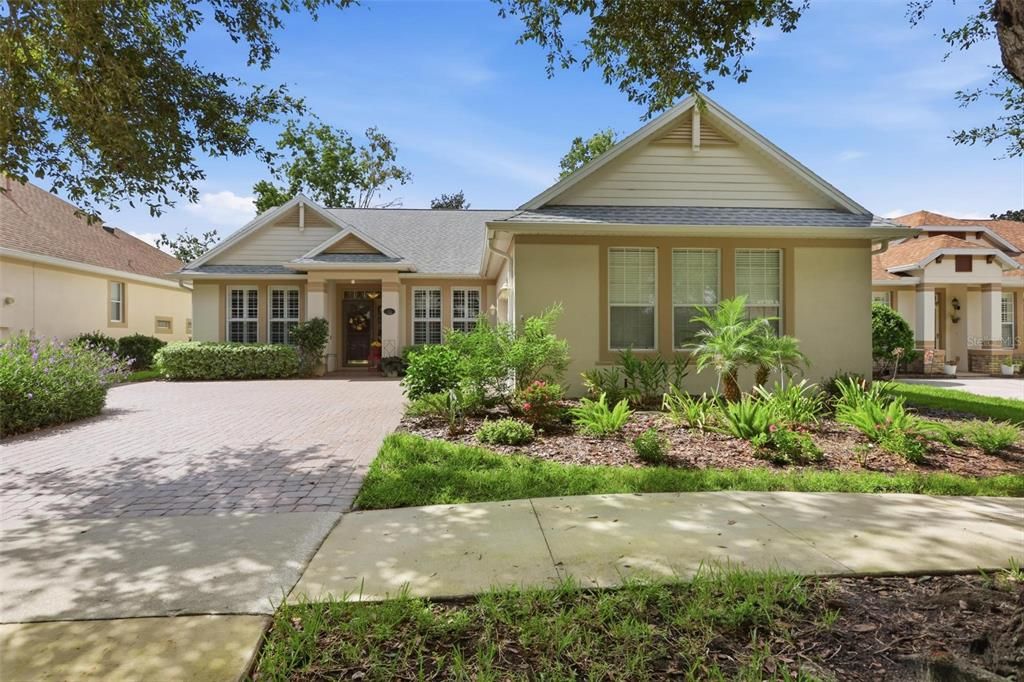 For Sale: $435,000 (3 beds, 2 baths, 2238 Square Feet)
