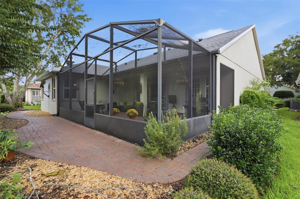 For Sale: $435,000 (3 beds, 2 baths, 2238 Square Feet)
