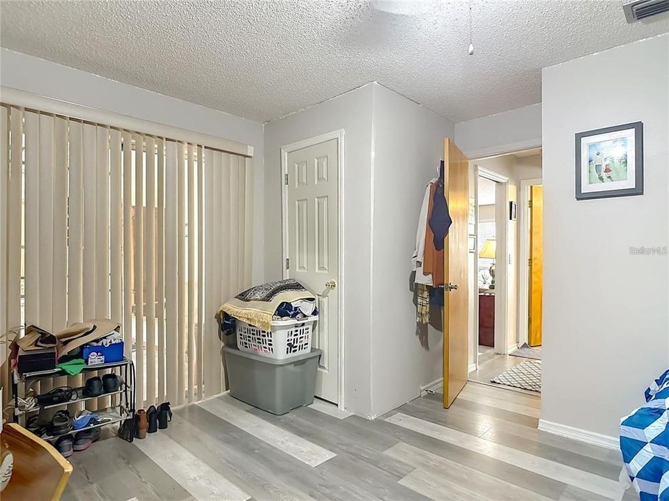 For Sale: $316,900 (3 beds, 2 baths, 1620 Square Feet)