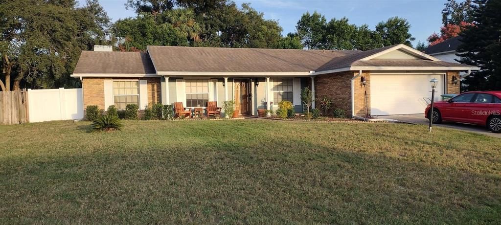 For Sale: $316,900 (3 beds, 2 baths, 1620 Square Feet)