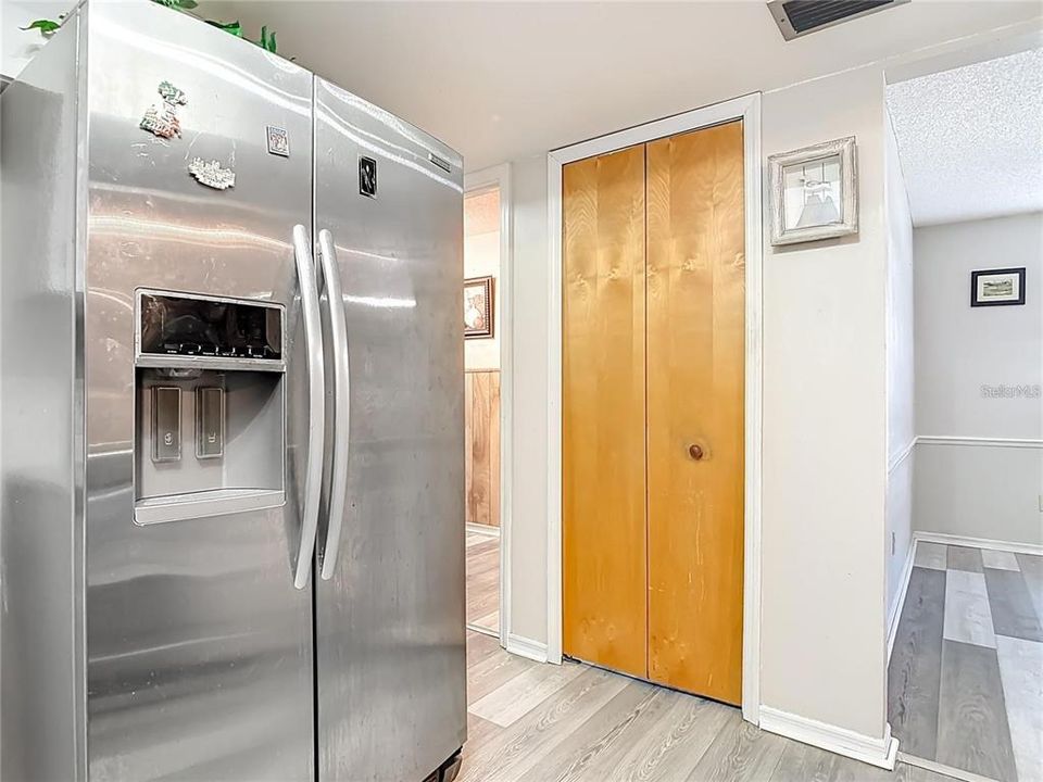 For Sale: $316,900 (3 beds, 2 baths, 1620 Square Feet)