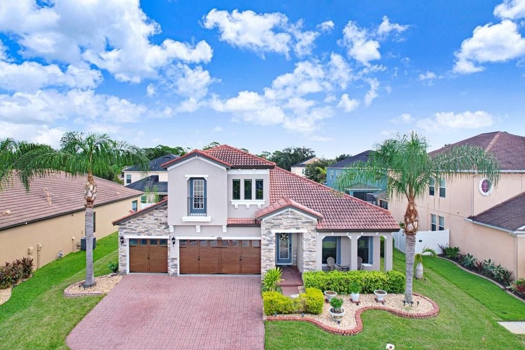 En Venta: $659,900 (4 camas, 3 baños, 2955 Pies cuadrados)