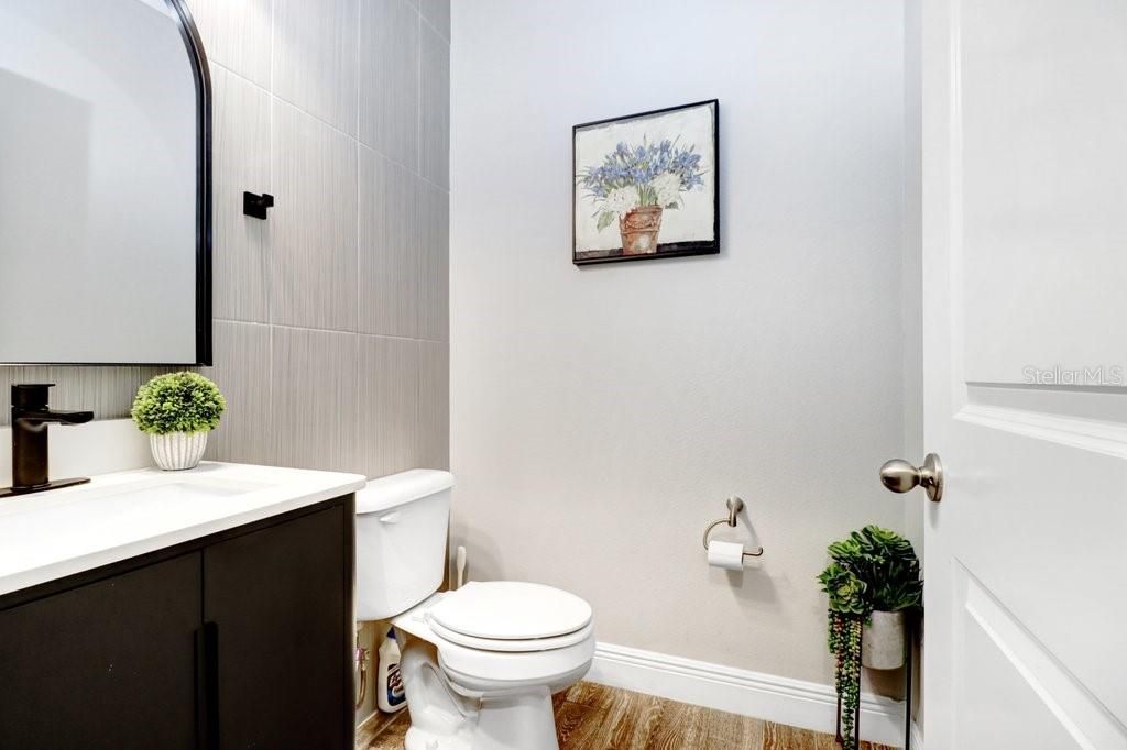 En Venta: $659,900 (4 camas, 3 baños, 2955 Pies cuadrados)
