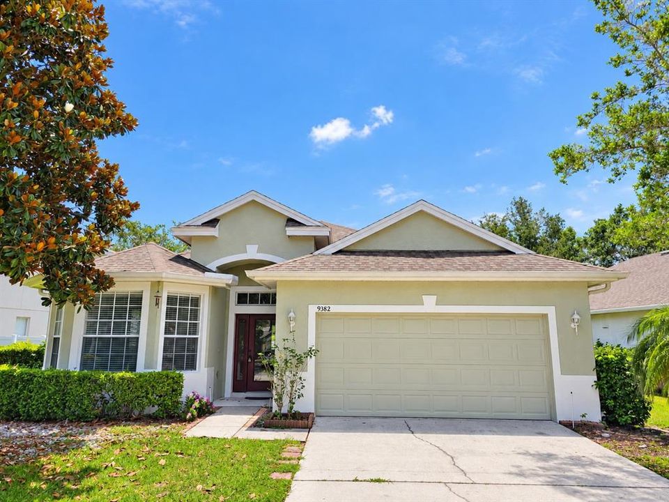 For Rent: $3,300 (4 beds, 3 baths, 2110 Square Feet)