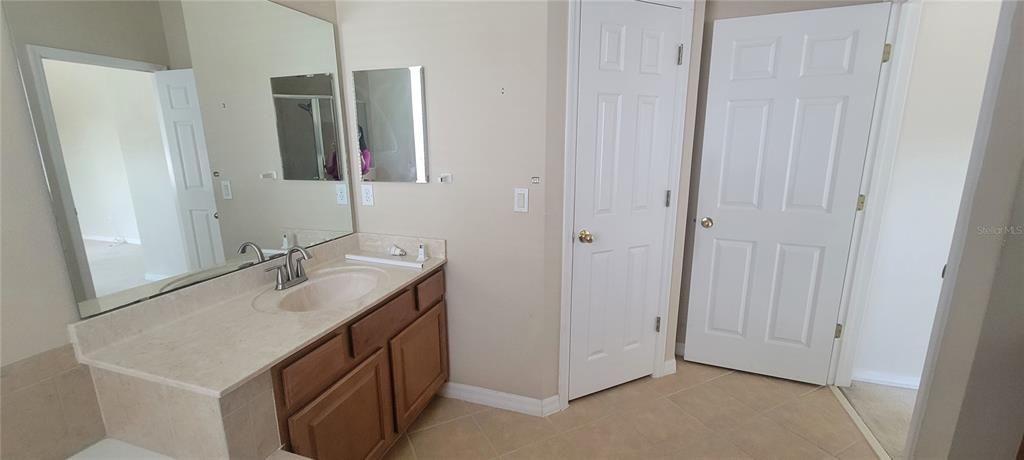 For Rent: $3,300 (4 beds, 3 baths, 2110 Square Feet)