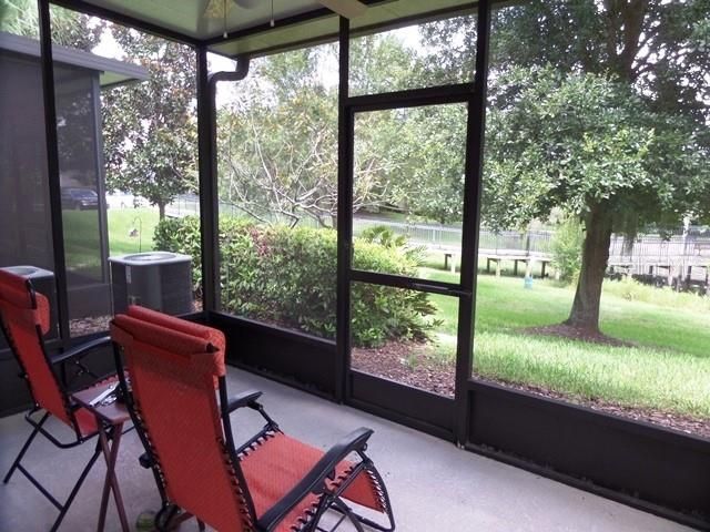 For Rent: $2,150 (3 beds, 2 baths, 1647 Square Feet)