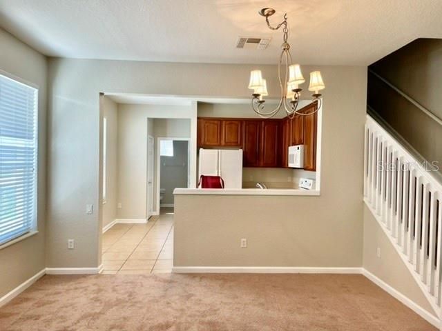 For Rent: $2,150 (3 beds, 2 baths, 1647 Square Feet)