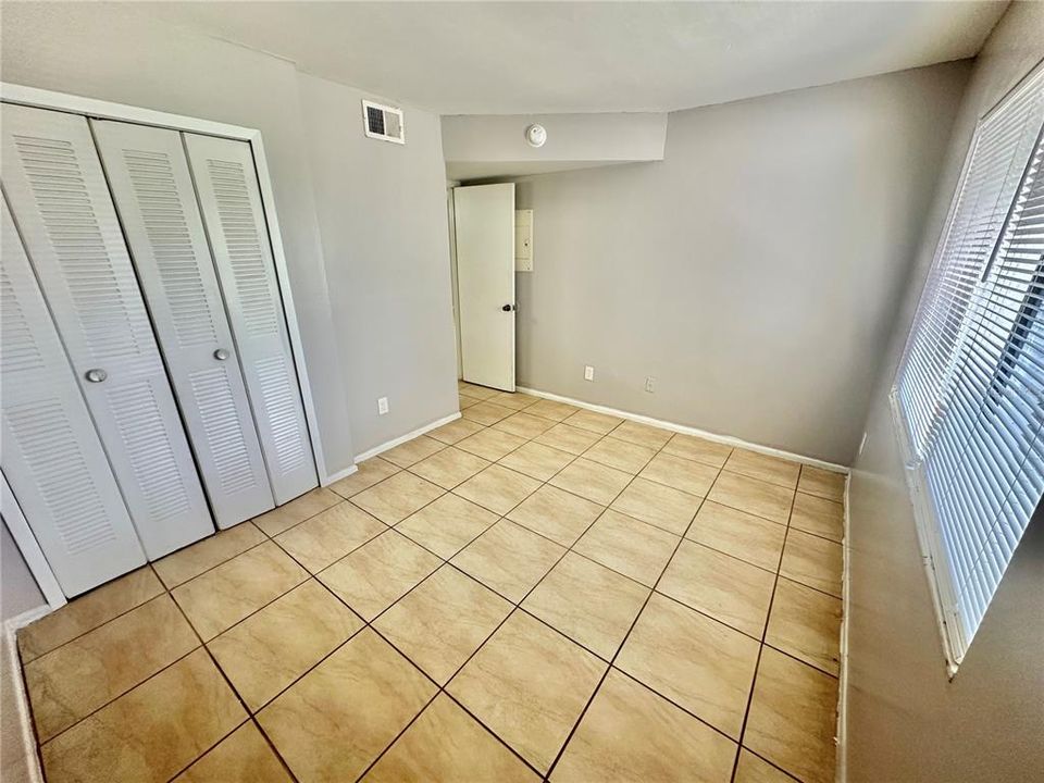 For Rent: $1,345 (2 beds, 2 baths, 940 Square Feet)