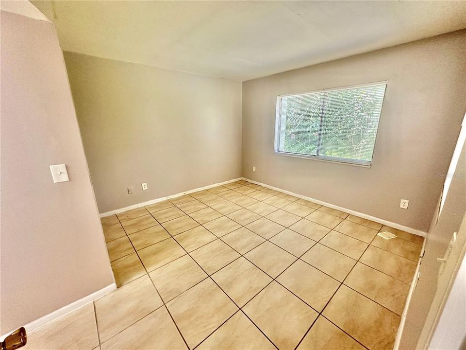 For Rent: $1,345 (2 beds, 2 baths, 940 Square Feet)