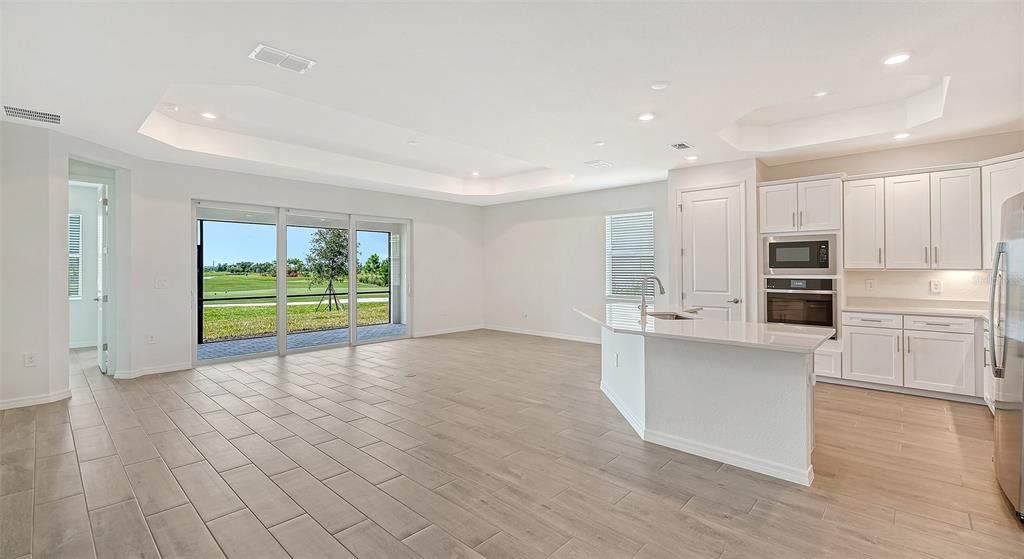 For Sale: $729,900 (3 beds, 2 baths, 2246 Square Feet)