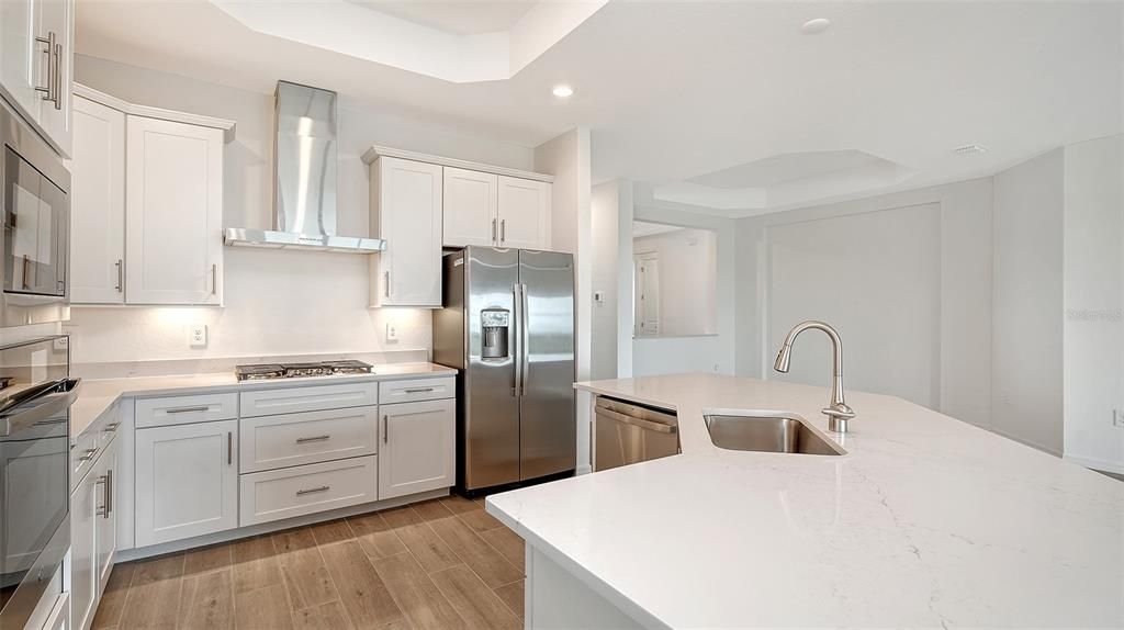 For Sale: $729,900 (3 beds, 2 baths, 2246 Square Feet)